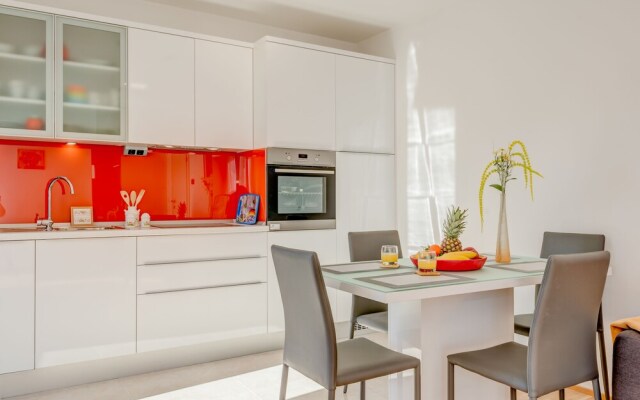 LCT Oleander Apartments