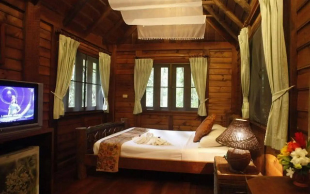 Kuraburi Greenview Resort