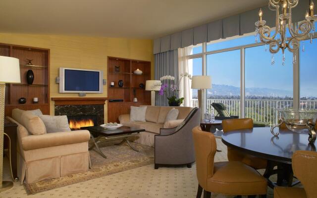 The Beverly Hilton
