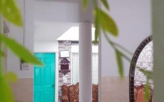 12-15 Pax Ssue Silibin Ipoh Guest House-Homestay