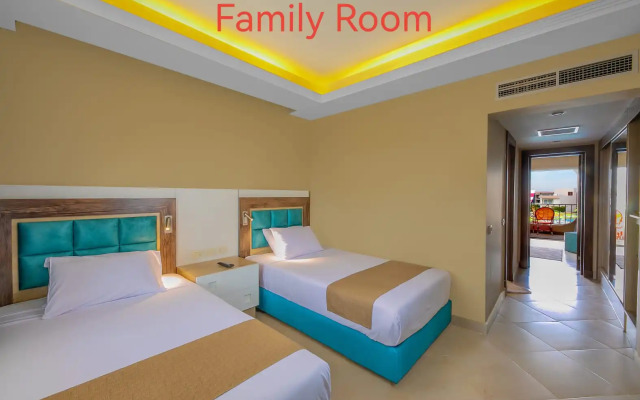 Titanic Resort and Aqua Park