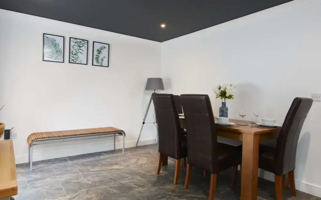 Homebird Property - Wilfrid House
