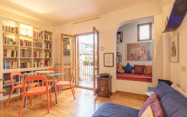 Boschetto Peaceful Apartment in Rione Monti
