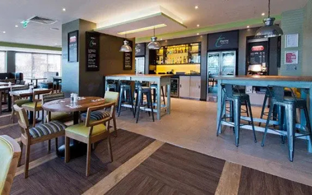 Blashford Manor Farmhouse - New Forest Cottage