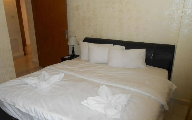 Seven Days Hotel
