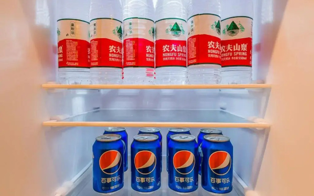 Xi'an Beilin·big Wild Goose Pagoda· Locals Apartment 00128350