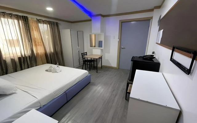 Collection O JM Lodge Near Clark Airport