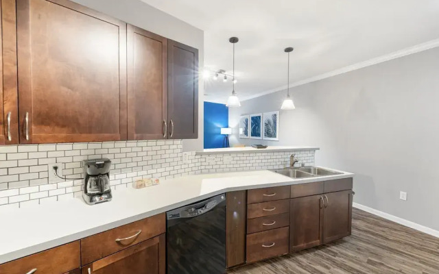 Kasa Dallas West End