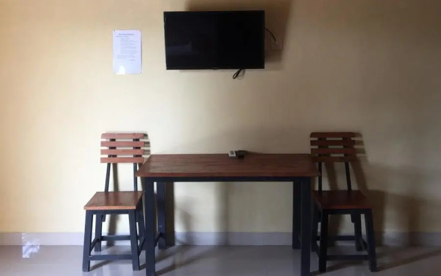 The Harvest Family Homestay RedPartner – Guest Rooms – Tamansari
