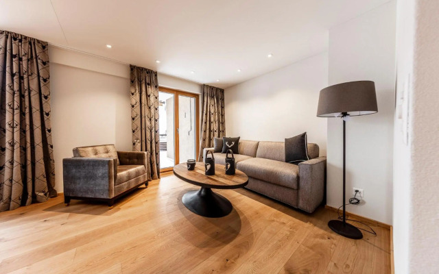 Unique Alpic style apartment in the heart of Davos