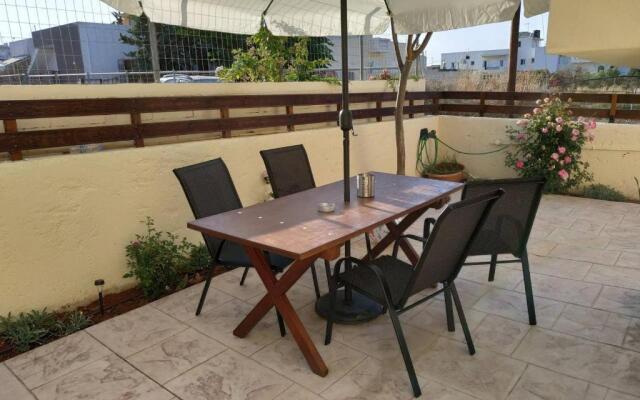 Lovely courtyard - Serenity