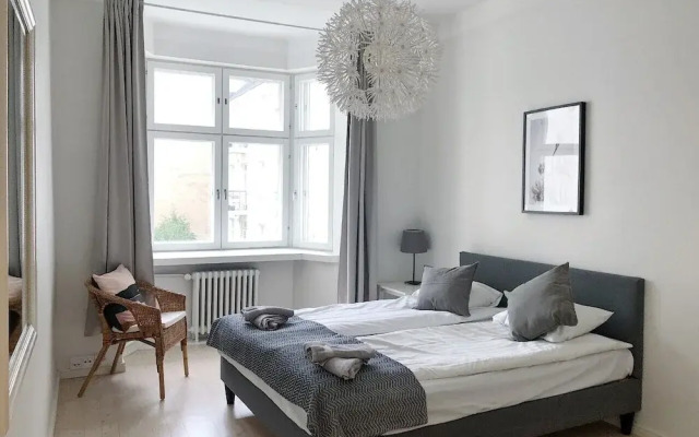 2ndhomes Beautiful & Modern 1BR Home with Central Location
