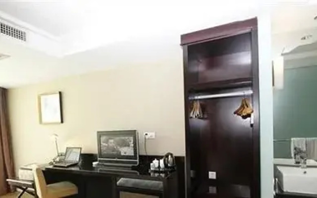 Higad Hotel