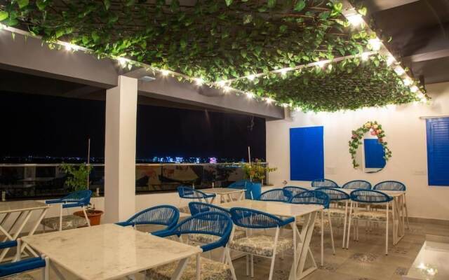 Hotel Lake View Airport Zone