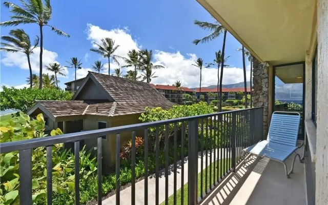 Papakea #l208 1 Bedroom Condo by Redawning