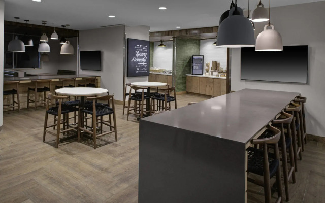 Fairfield Inn & Suites by Marriott Roanoke Salem