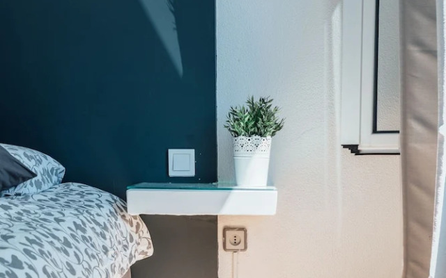 SwissPorto Guest House