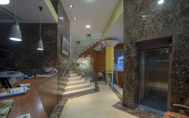 Aparthotel Arenteiro