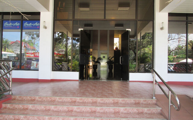 Uptown Condotel