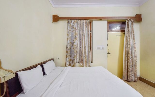 Spot On 47388 Dutta Guest House
