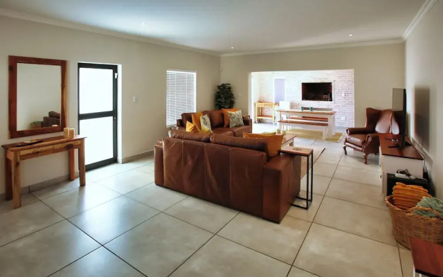 Casa Be Langebaan 6-Sleeper