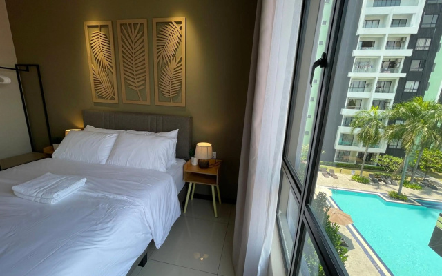 Ipoh Waterpark Homestay 7-12pax 3 Or 4Bedrooms Pool or City View with 2parking – Guest Rooms – Ipoh