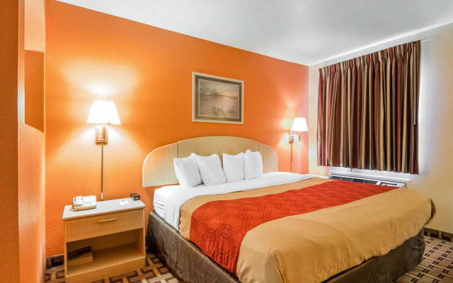 Motel 6 Tulsa, OK - CENTRAL
