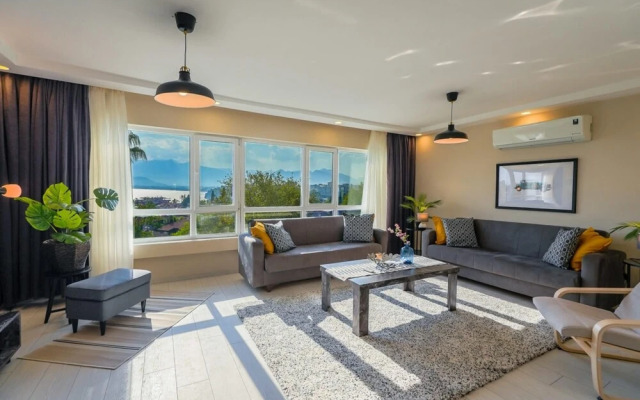 Missafir Chic Flat Near Hadrian s Gate