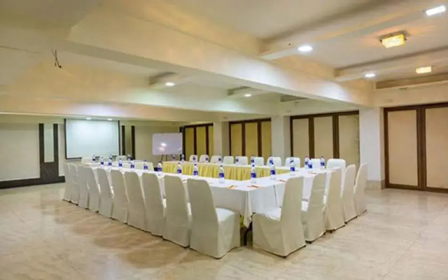 Sukh Hotel, Juhu