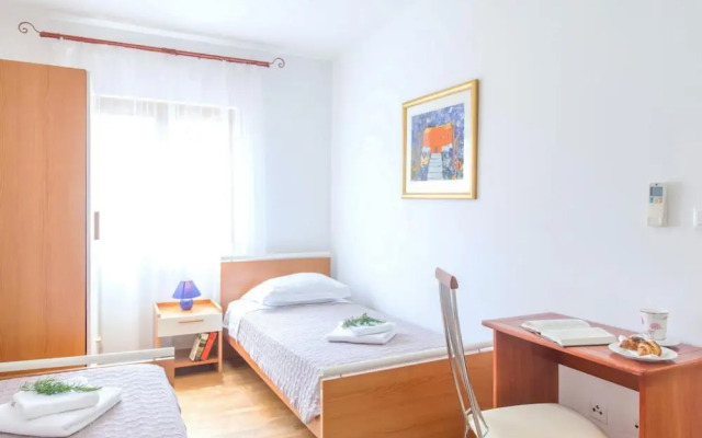 Villa Mare in Hvar With 4 Bedrooms and 3 Bathrooms