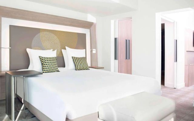 Novotel Paris Les Halles Hotel