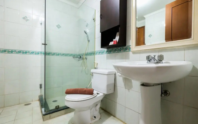 Elegant Minimalist 1BR Puri Imperium Apartment