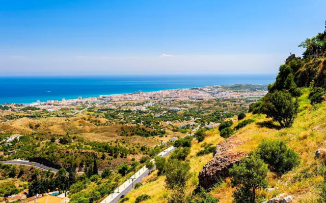 Luxury Mijas Golf, Pool & Pet Retreat