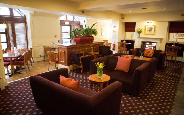 Best Western Bristol North The Gables Hotel