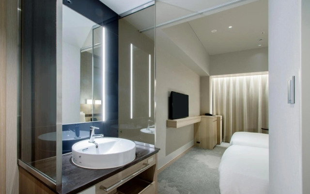 Marseilles Beachfront Hotel