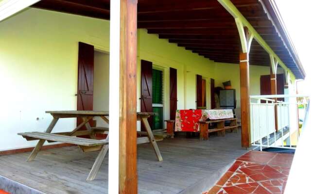 House With 3 Bedrooms in Anse-bertrand, With Enclosed Garden and Wifi