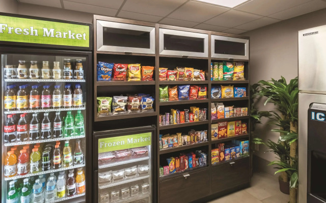 Country Inn & Suites by Radisson, Rochester-Pittsford/Brighton, NY