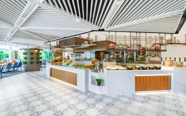 Hong Kong Gold Coast Hotel