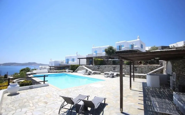 Villa Attalus 3