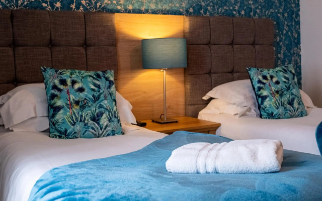 The Upper Largo Hotel & Restaurant