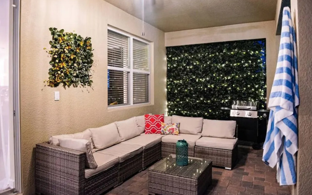 Luxury AND FUN Near Disney Parks 9BR