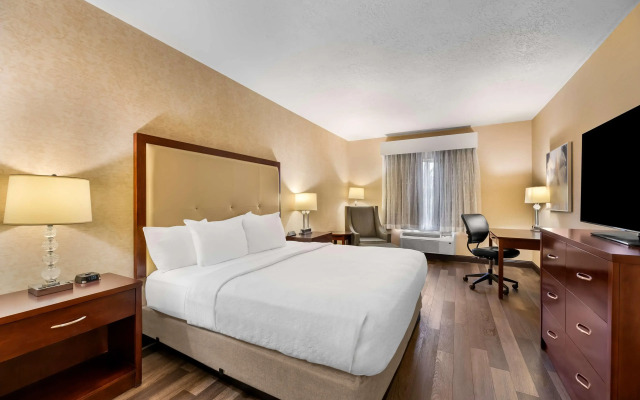 Best Western Plus Abbey Inn