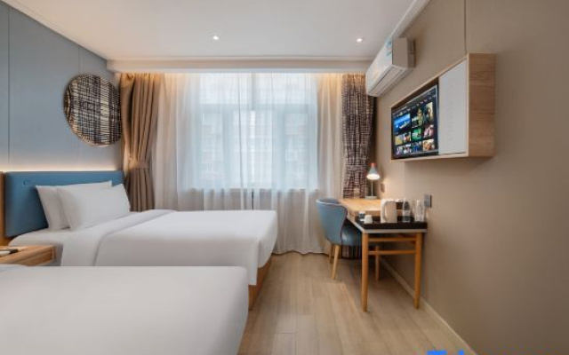 Home Inn Korla Qingnian Road Xiaokangcheng Pedestrain
