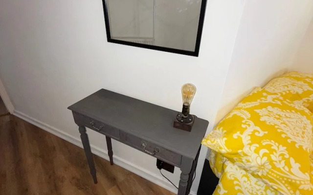 Ayr Town Centre Apartment - 3 Bedrooms