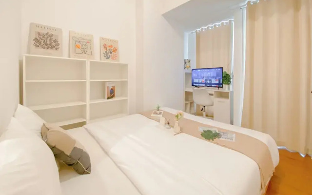 Nice Comfort Studio At Tokyo Riverside Pik 2 Apartment