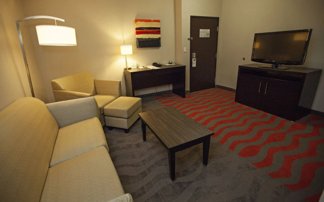 Holiday Inn & Suites Houston West - Westway Park by IHG