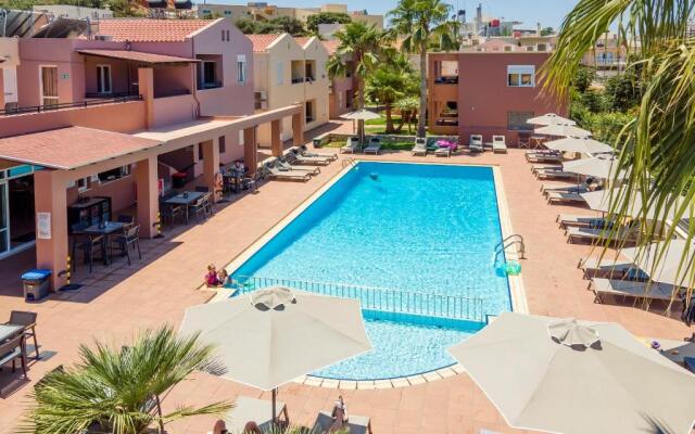 Theos Holidays Apartments