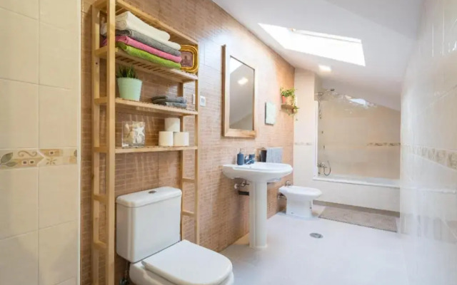 Hygge Apartment Center Near to the beach Free Parking 2R