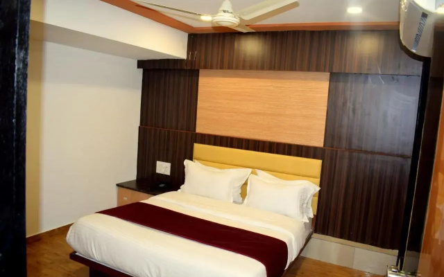 Hotel Palak Palace