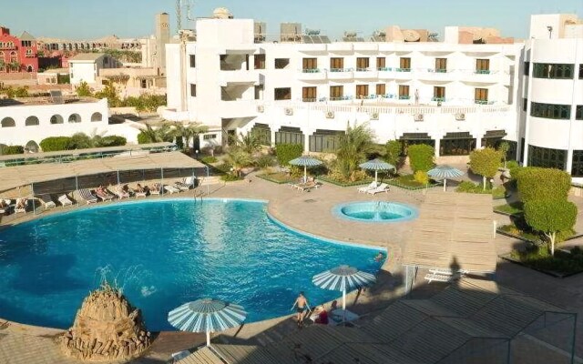 Desert Inn Hurghada Resort